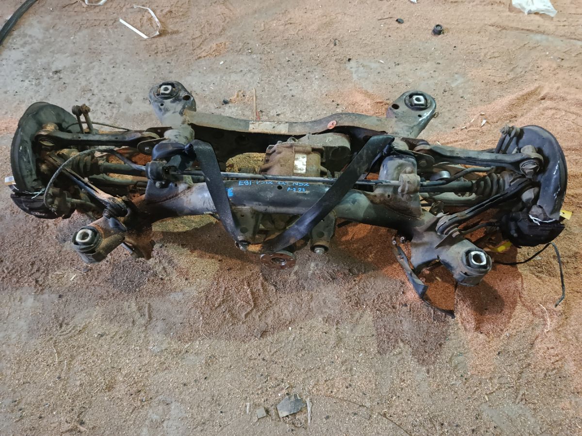 Балка подвески на Bmw 3-Series E91-VS12 N52 Фото 8