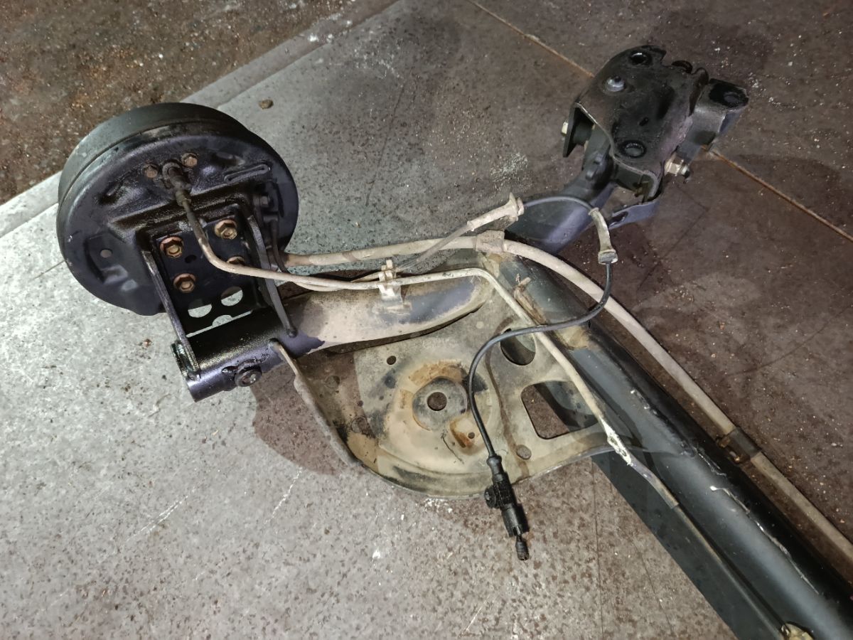 Балка подвески на Nissan March AK12 CR12DE Фото 3