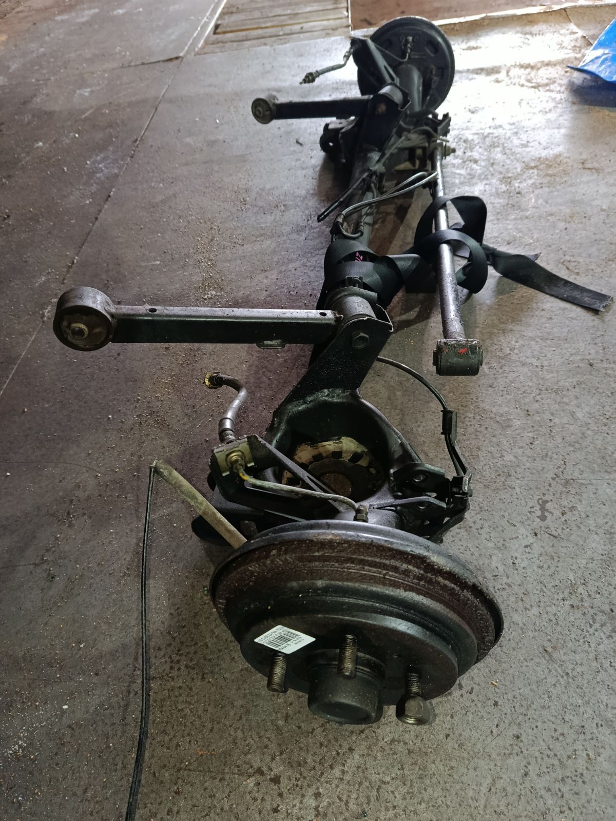 Балка подвески на Nissan Cube Z10 CG13DE Фото 2