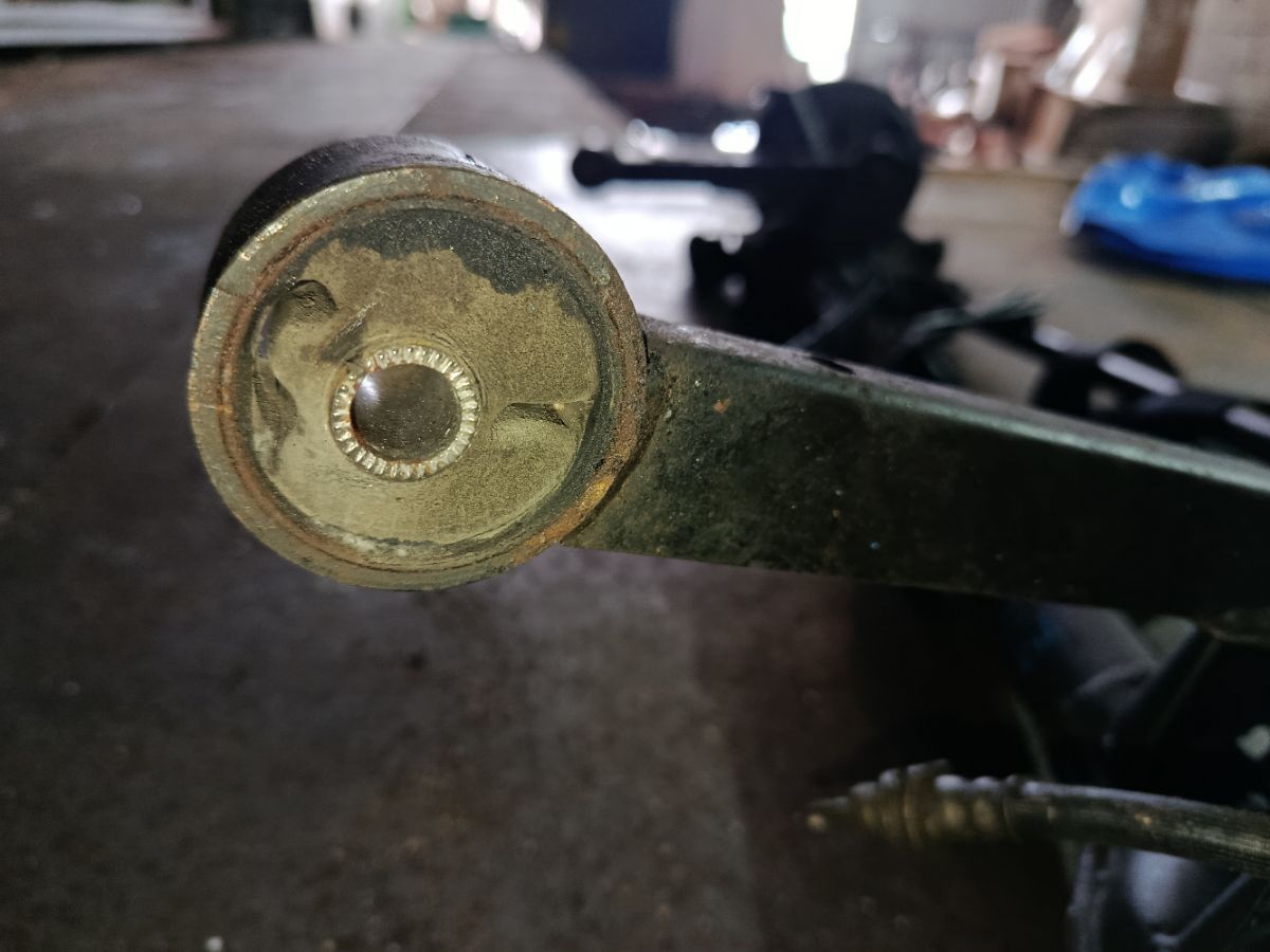 Балка подвески на Nissan Cube Z10 CG13DE Фото 4