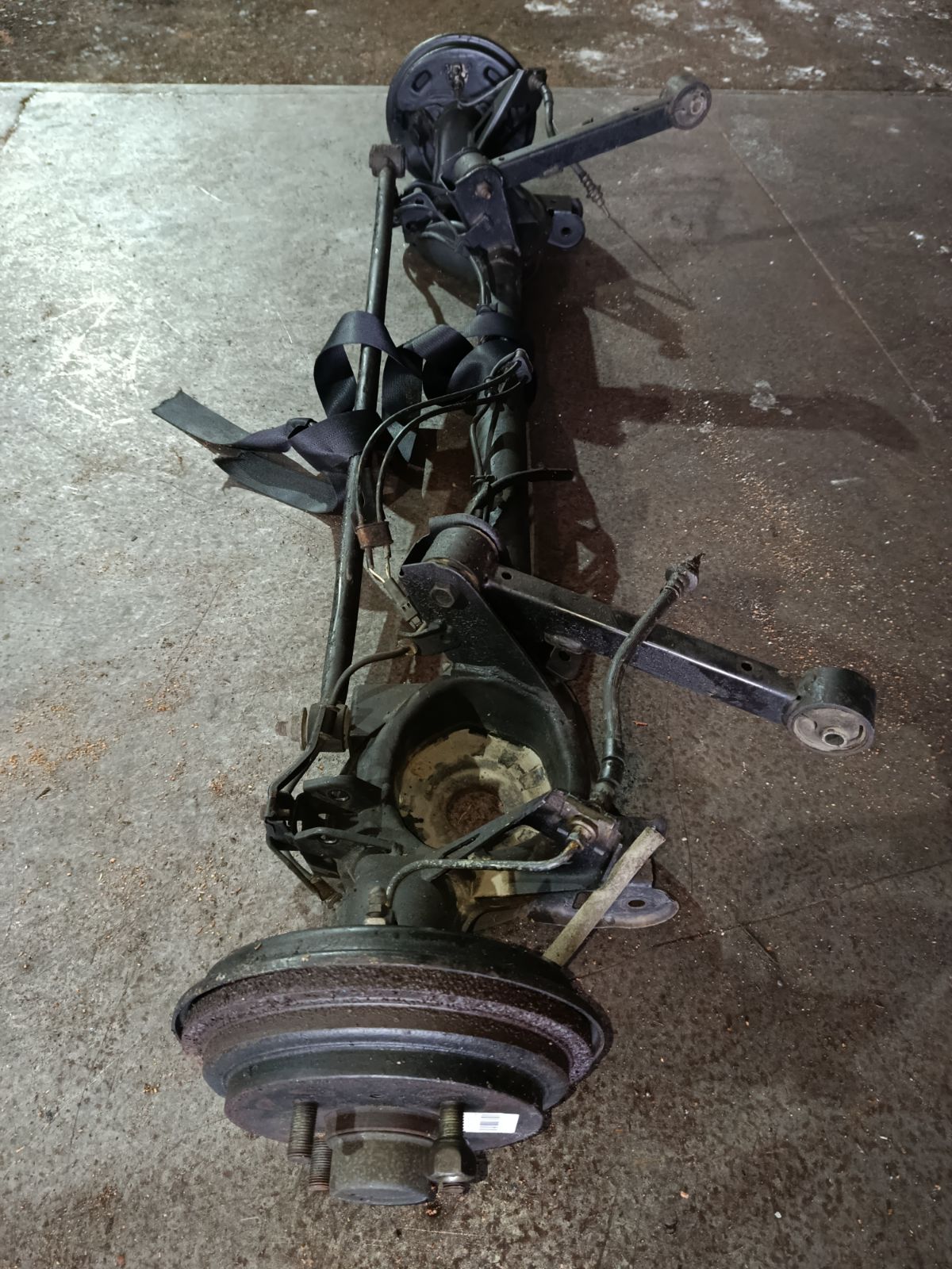 Балка подвески на Nissan Cube Z10 CG13DE Фото 9