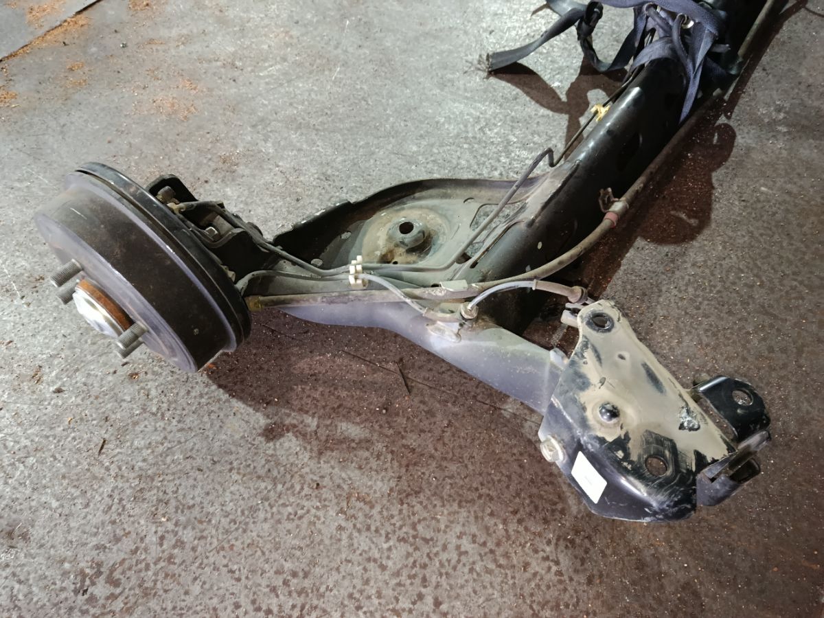 Балка подвески на Nissan March AK12 CR12DE Фото 7