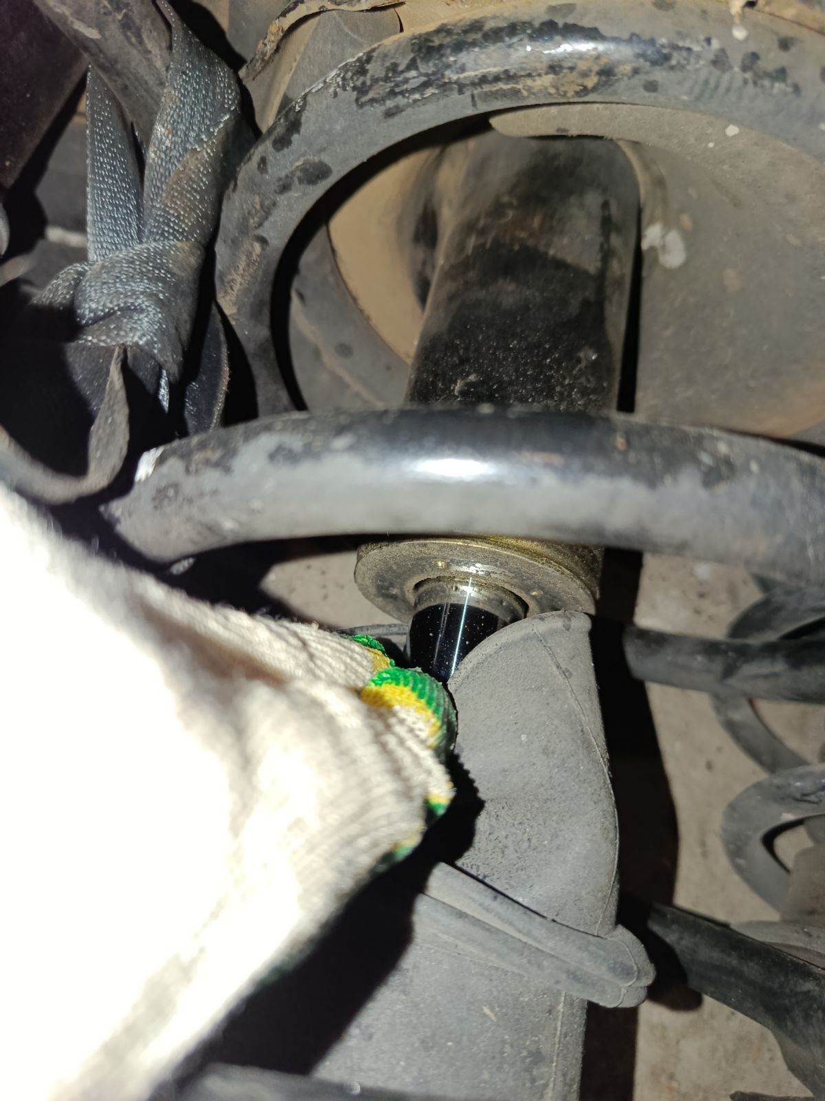 Стойка амортизатора на Honda Cr-V RD5 K20A Фото 6