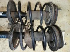 Стойка амортизатора на Mitsubishi Lancer CK2A 4G15 Фото 3