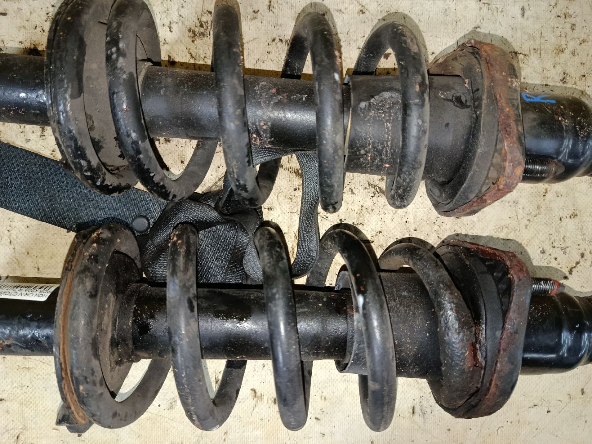 Стойка амортизатора 19-173580, 27-K47-A, 313 769, 341463, 341488, 52610SKNG01, 52611-S9A-A03, 52611-S9A-A12, 52611-S9A-G02, 52611-S9A-N02, 52611-S9A-N03, 52611-S9E-T03, 52611-S9H-K01, 52611S9AA02, 52611S9AG04, 52611S9ET12, 52611SKNG01, 52620-S9A-A4, 52620S9AA03, 52620S9AA04, 52620S9AA12, CR-049-2139, CR-049R-RD4, CR8824, SJ-049-2139, SST0025, ST-049-2139, ST-049R-RD4 на Honda Cr-V RD5 K20A Фото 3