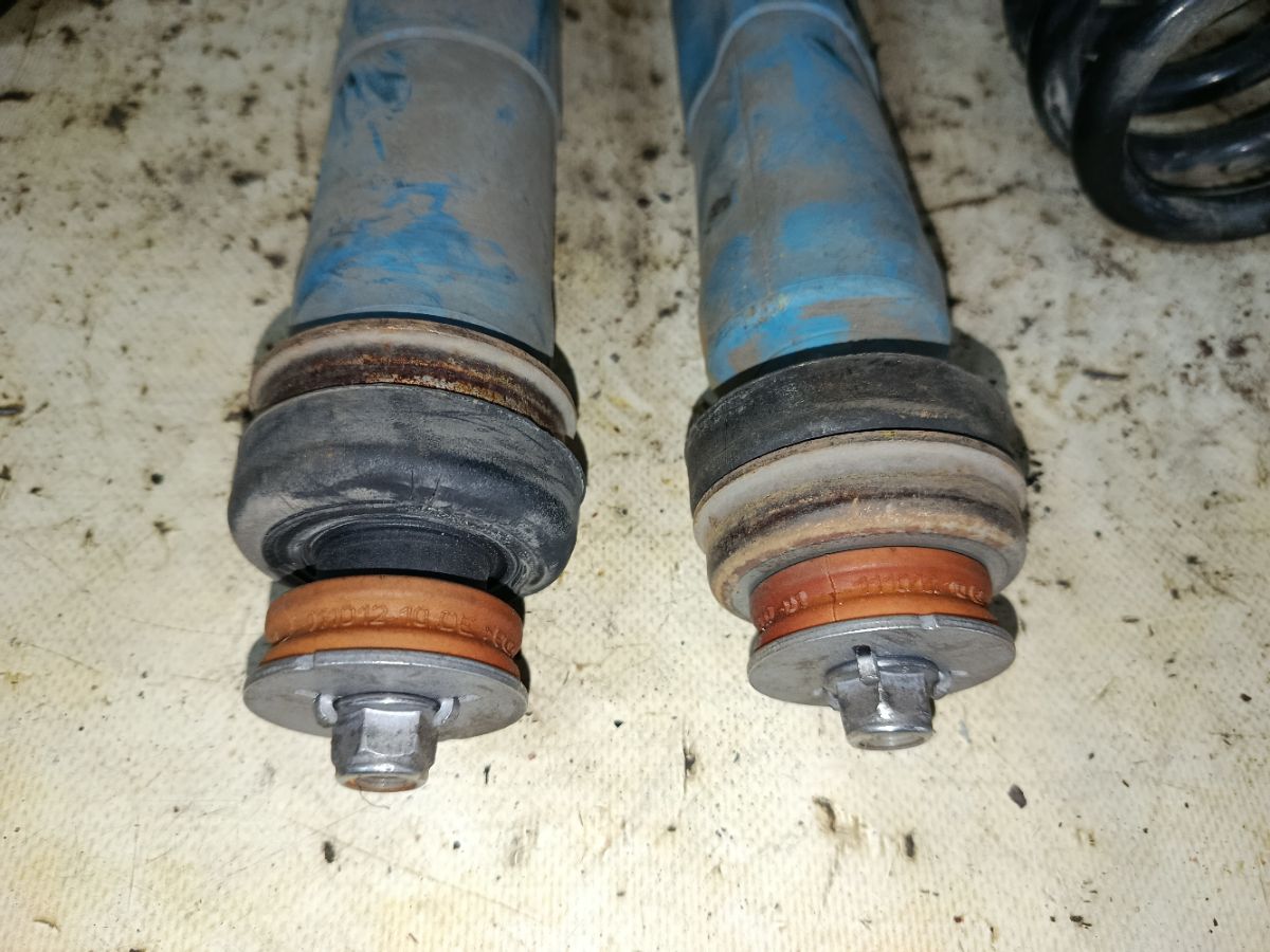 Стойка амортизатора на Bmw 3-Series E91-VS12 N52 Фото 11