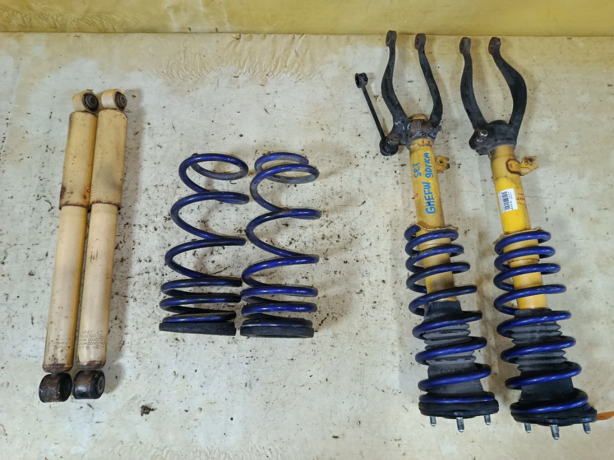 Стойка амортизатора на Mazda Atenza GHEFW LF Фото 1