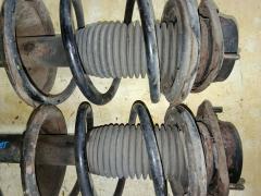 Стойка амортизатора на Subaru Legacy Wagon BH5 EJ204 Фото 4