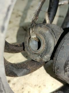 Амортизатор на Toyota Succeed NCP55V Фото 3