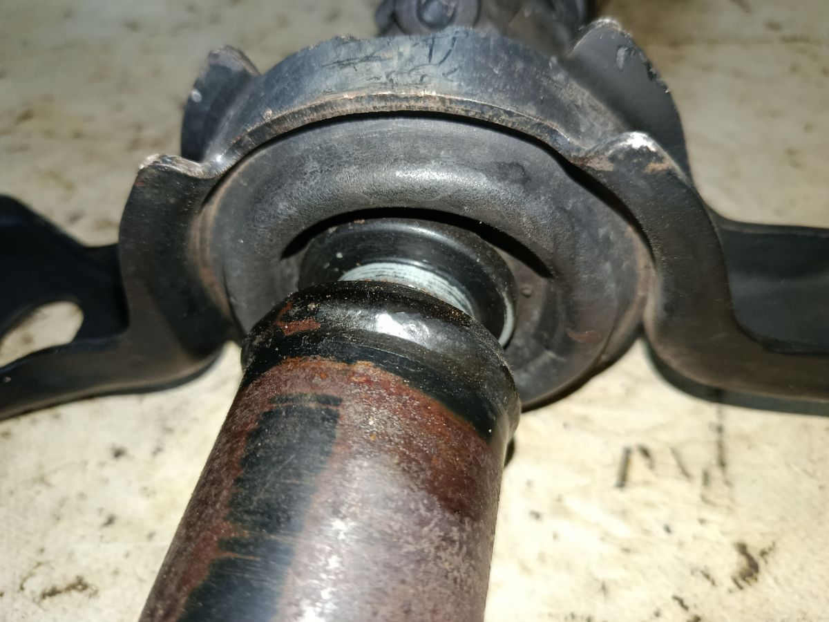 Кардан на Daihatsu Yrv M211G K3-VE Фото 5