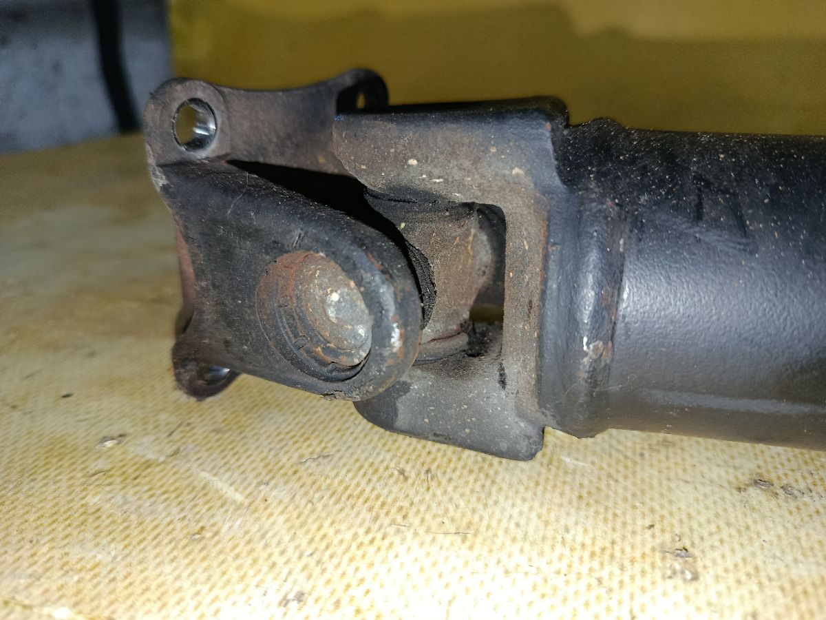 Кардан на Subaru Legacy Wagon BH5 EJ206 Фото 2