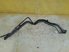 Заливная горловина топливного бака на Mitsubishi Grandis NA4W 4G69 Фото 2