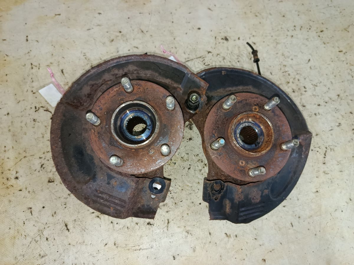 Ступица на Mitsubishi Grandis NA4W 4G69 Фото 2