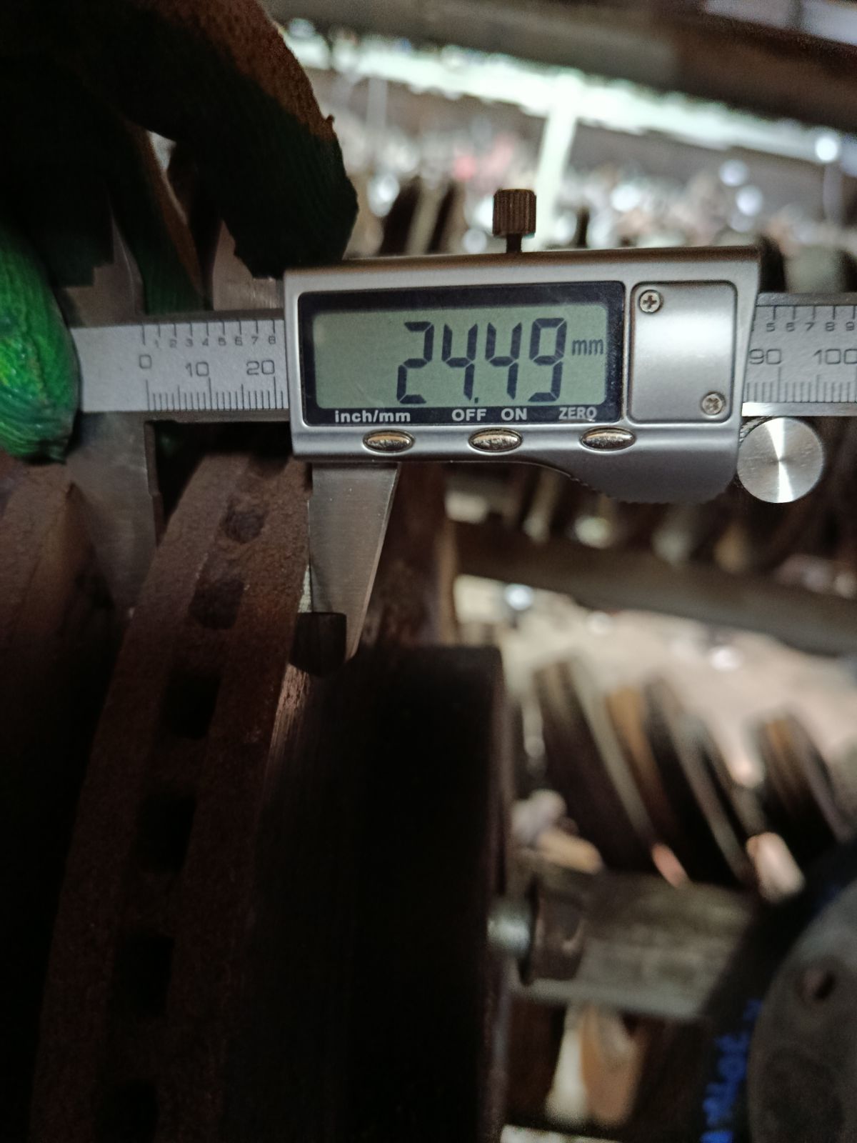 Тормозной диск на Mazda Atenza GH5AW L5-VE Фото 4