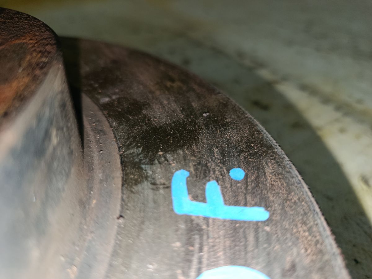 Тормозной диск 40206-4M400, 40206-4M401, 40206-4M402, 40206-4M403, 40206-4M404 на Nissan Bluebird Sylphy QNG10 QG18DE Фото 3