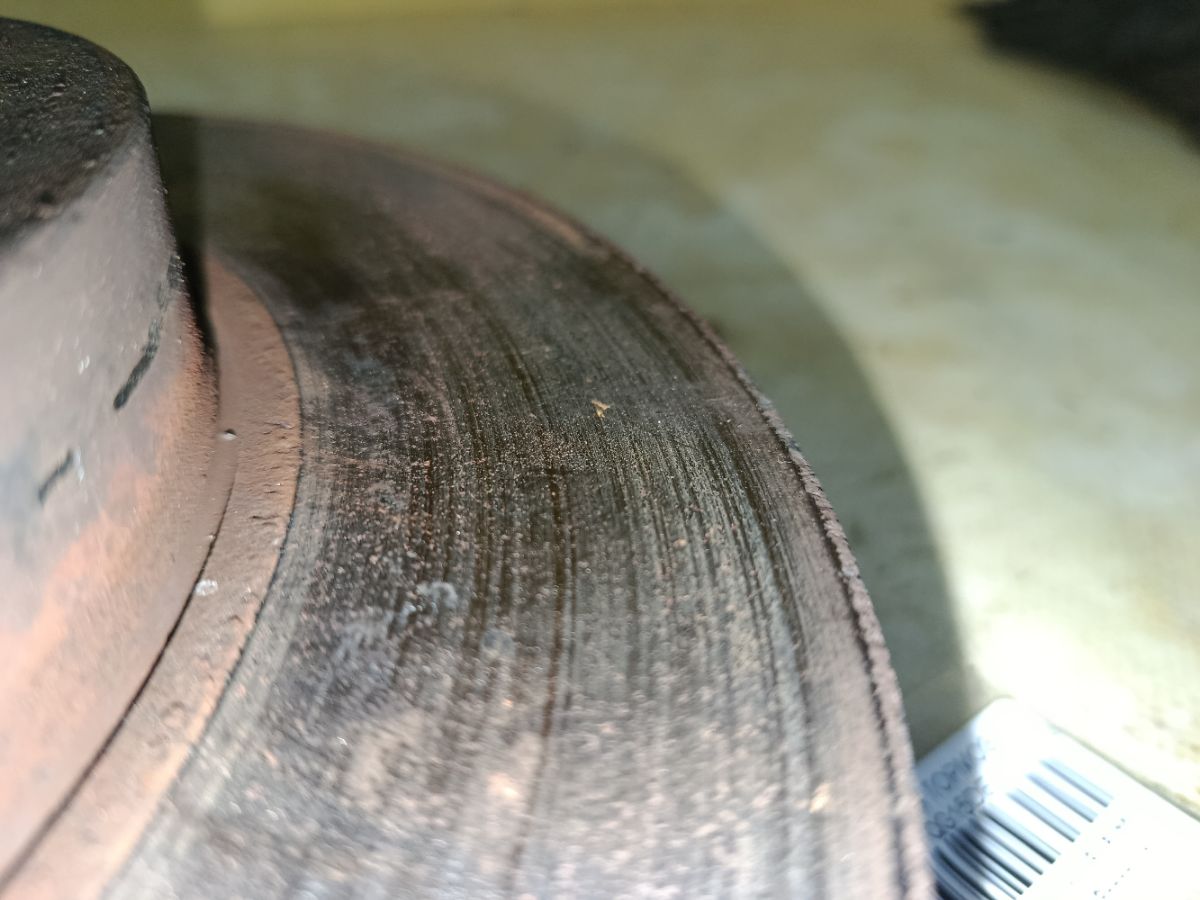 Тормозной диск 40206-4M400, 40206-4M401, 40206-4M402, 40206-4M403, 40206-4M404 на Nissan Wingroad WFY11 QG15DE Фото 3