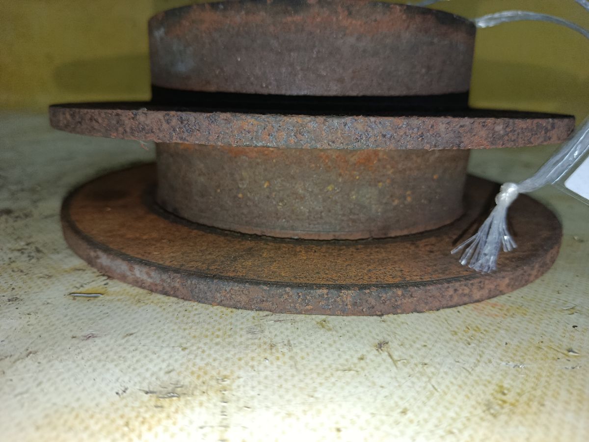 Тормозной диск на Honda Accord CL8 K20A Фото 2