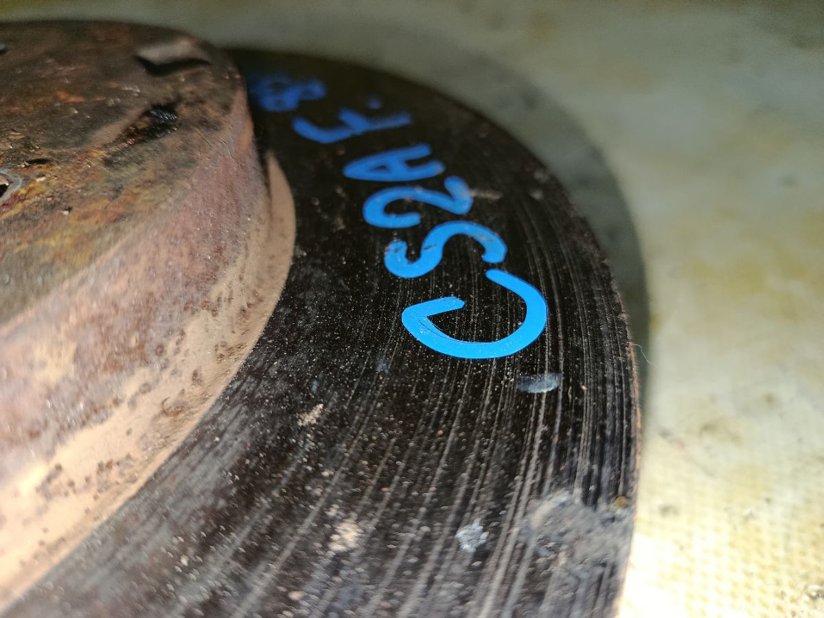 Тормозной диск на Mitsubishi Lancer CS2A 4G15 Фото 3