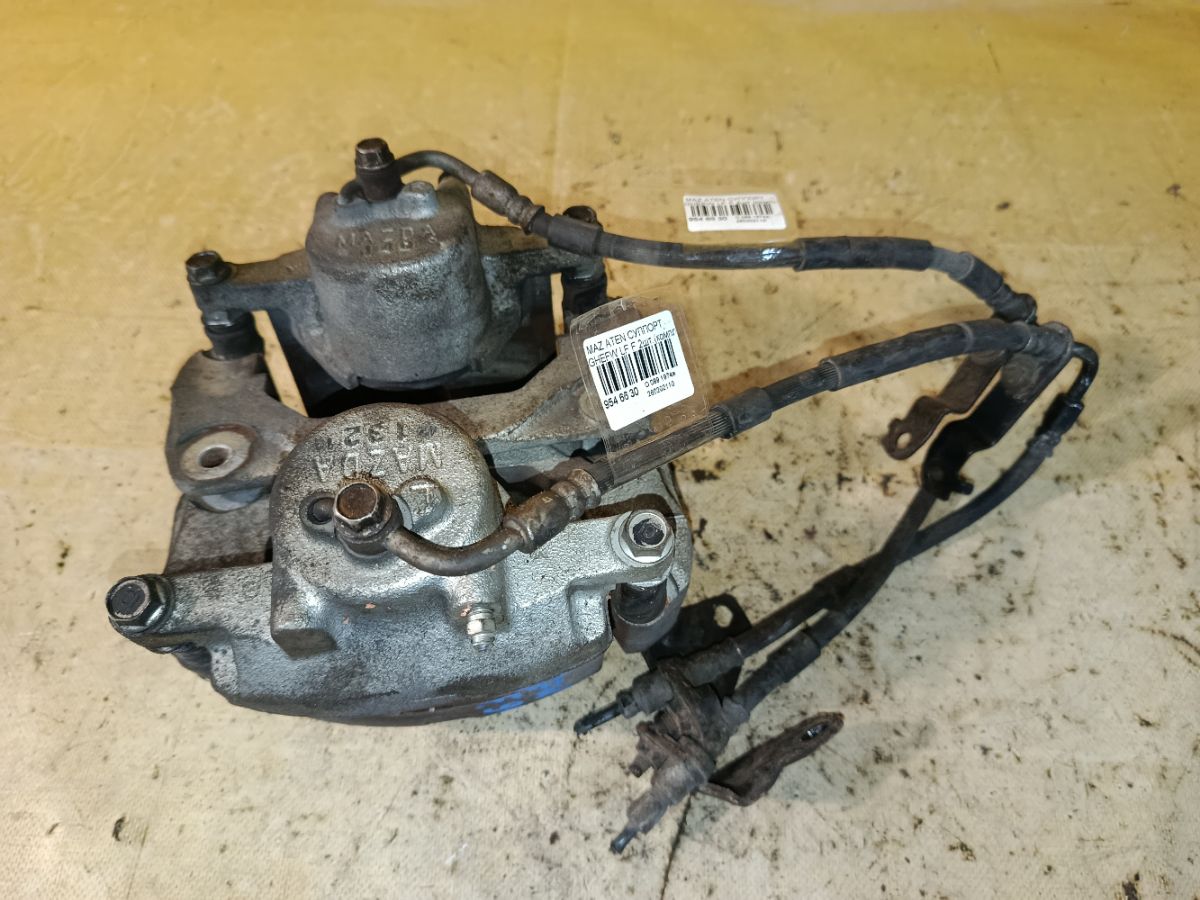 Суппорт на Mazda Atenza GHEFW LF Фото 1