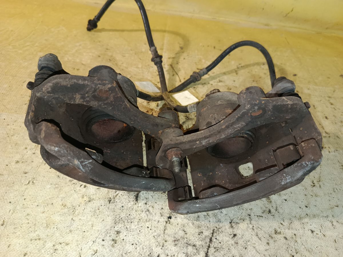 Суппорт на Nissan Wingroad WFY11 QG15DE Фото 3