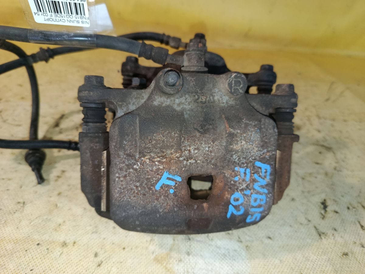 Суппорт на Nissan Sunny FNB15 QG15DE Фото 2