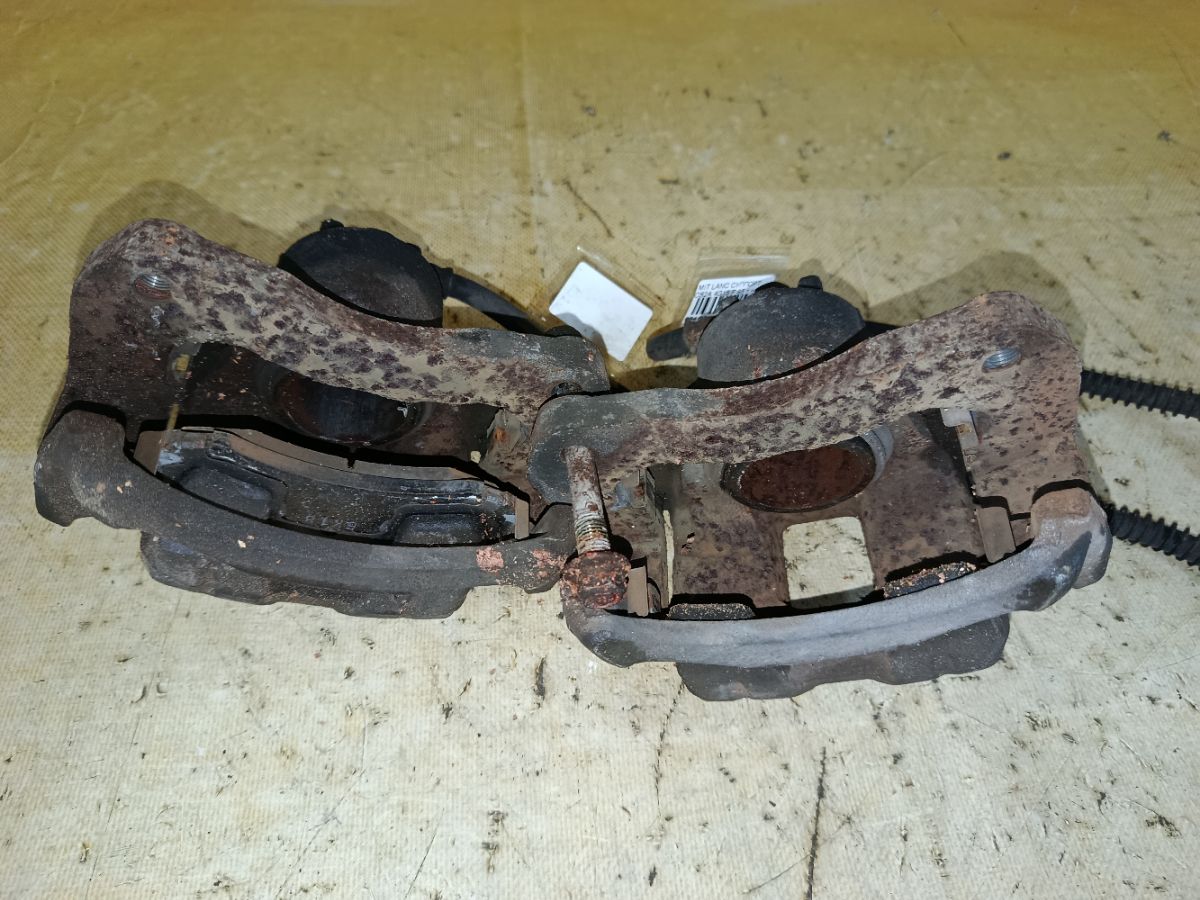 Суппорт на Mitsubishi Lancer Cedia CS2A 4G15 Фото 3