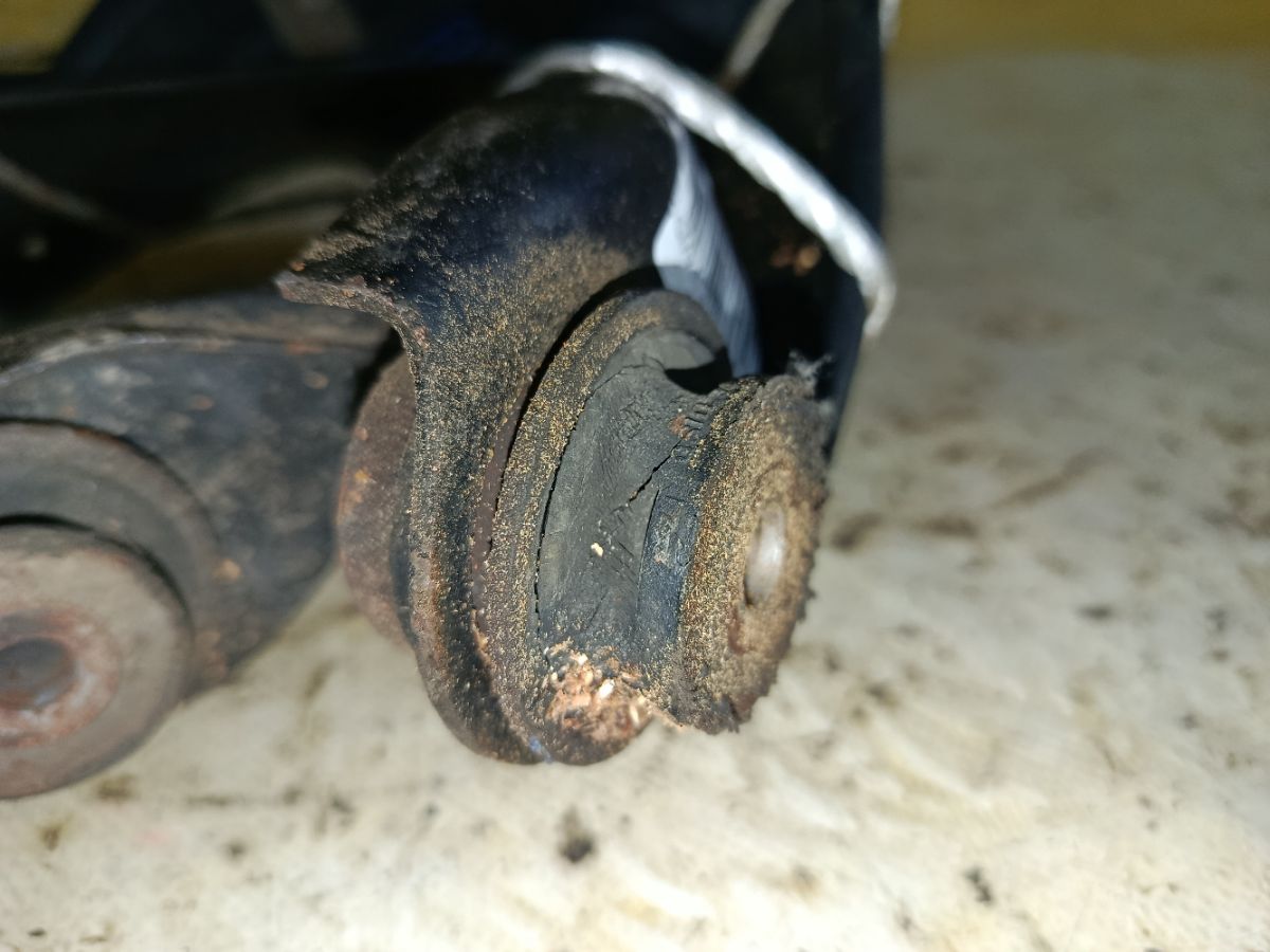 Рычаг на Mazda Atenza GH5AW L5-VE Фото 3