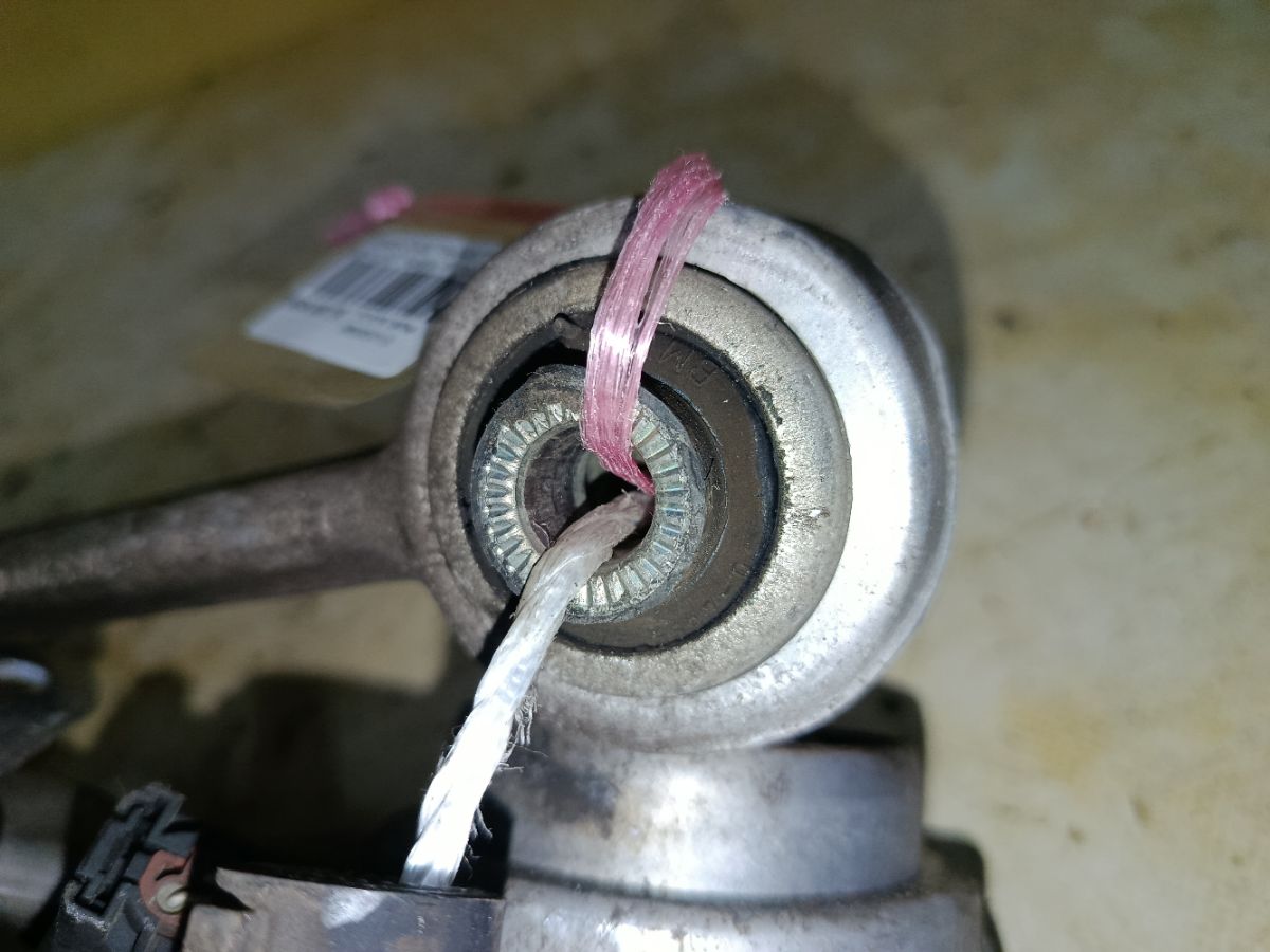 Рычаг на Bmw 3-Series E91-US72 N46N Фото 4