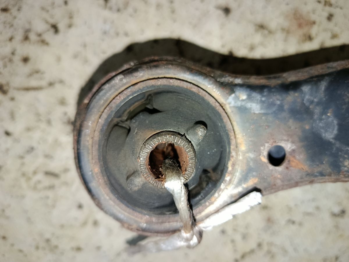 Рычаг на Toyota Camry ACV45 2AZ-FE Фото 2