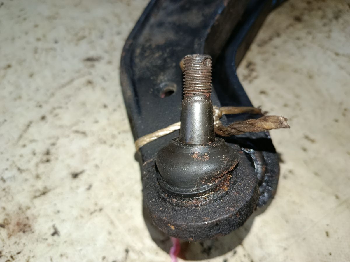 Рычаг на Nissan Sunny FNB15 QG15DE Фото 7