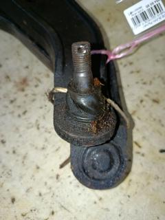 Рычаг на Nissan Sunny FNB15 QG15DE Фото 2