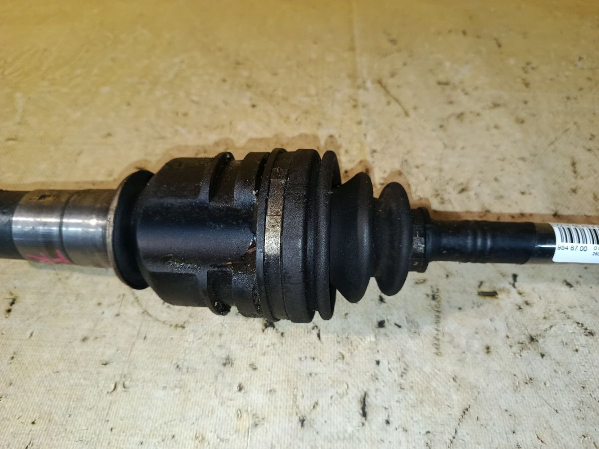 Привод на Toyota Raum EXZ15 5E-FE Фото 3