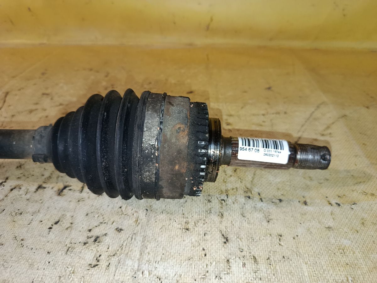 Привод на Mitsubishi Lancer CK2A 4G15 Фото 2