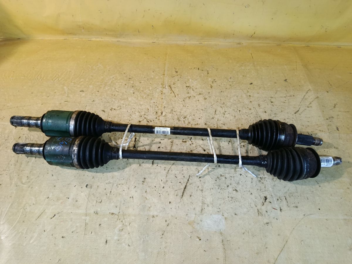 Привод на Subaru Legacy BM9 EJ255 Фото 1