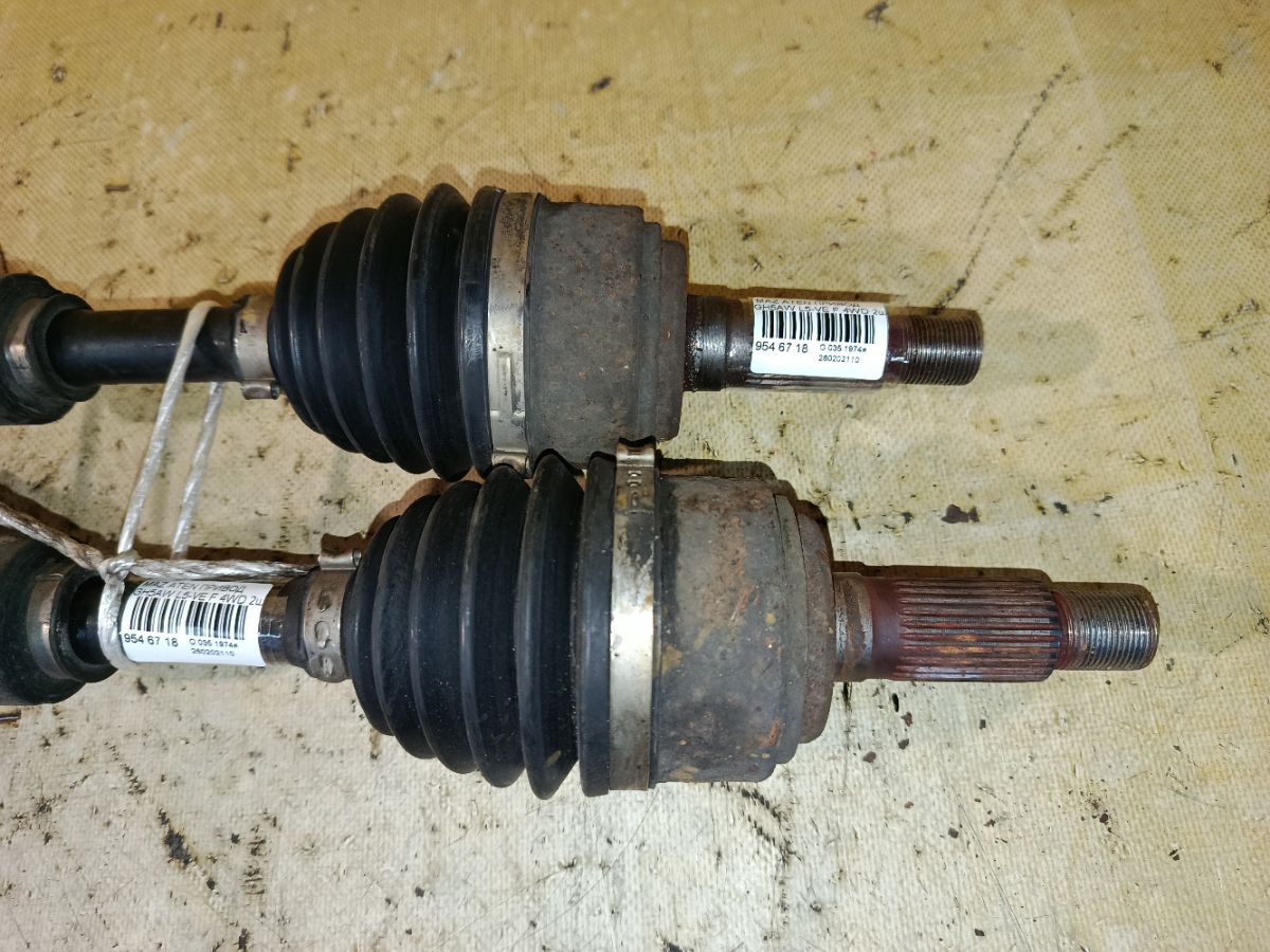 Привод на Mazda Atenza GH5AW L5-VE Фото 2