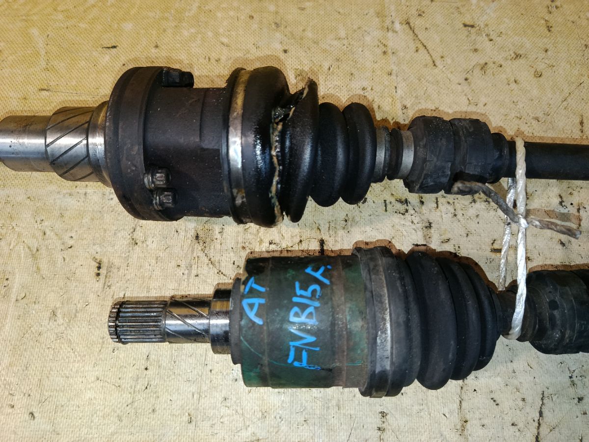 Привод на Nissan Sunny FNB15 QG15DE Фото 3