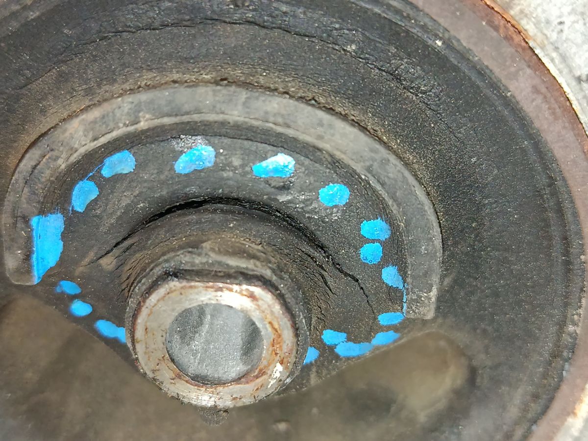 Подушка двигателя на Nissan Bluebird HU13 SR20DE Фото 5