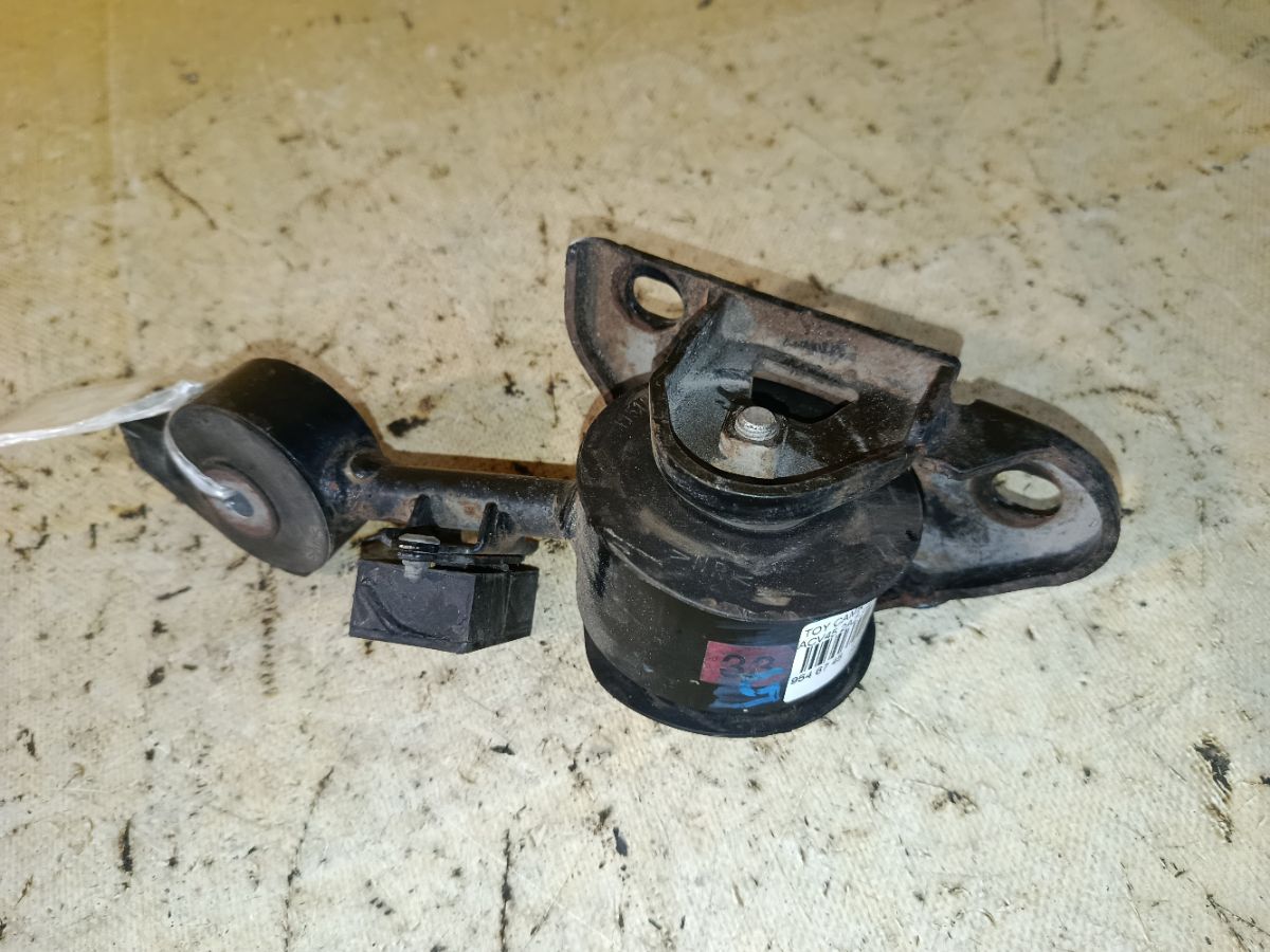 Подушка двигателя на Toyota Camry ACV45 2AZ-FE Фото 1