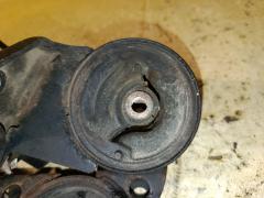 Подушка двигателя на Nissan Bluebird Sylphy QNG10 QG18DE Фото 3