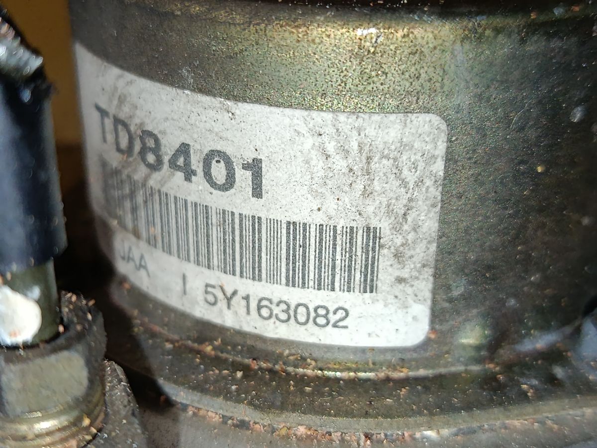 Блок ABS 47660-EQ041 на Nissan X-Trail NT30 QR20DE Фото 3