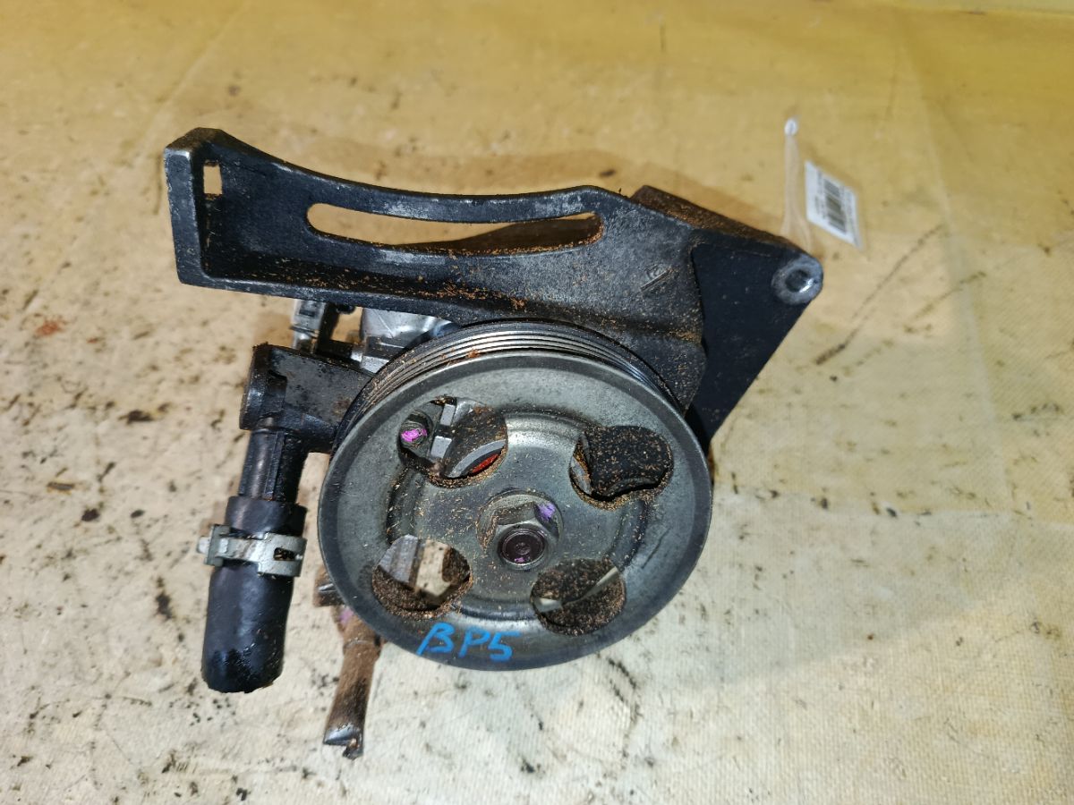 Насос гидроусилителя на Subaru Legacy Wagon BP5 EJ20X Фото 1