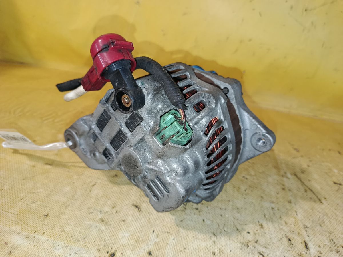 Генератор 23700-AA520, 	23700AA522, 23700AA521 на Subaru Legacy Wagon BP5 EJ203 Фото 4