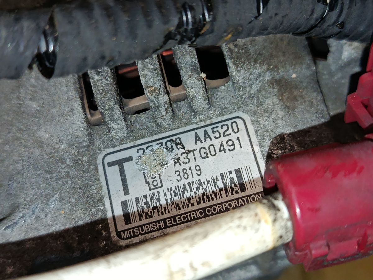 Генератор 23700-AA520, 	23700AA522, 23700AA521 на Subaru Legacy Wagon BP5 EJ203 Фото 5