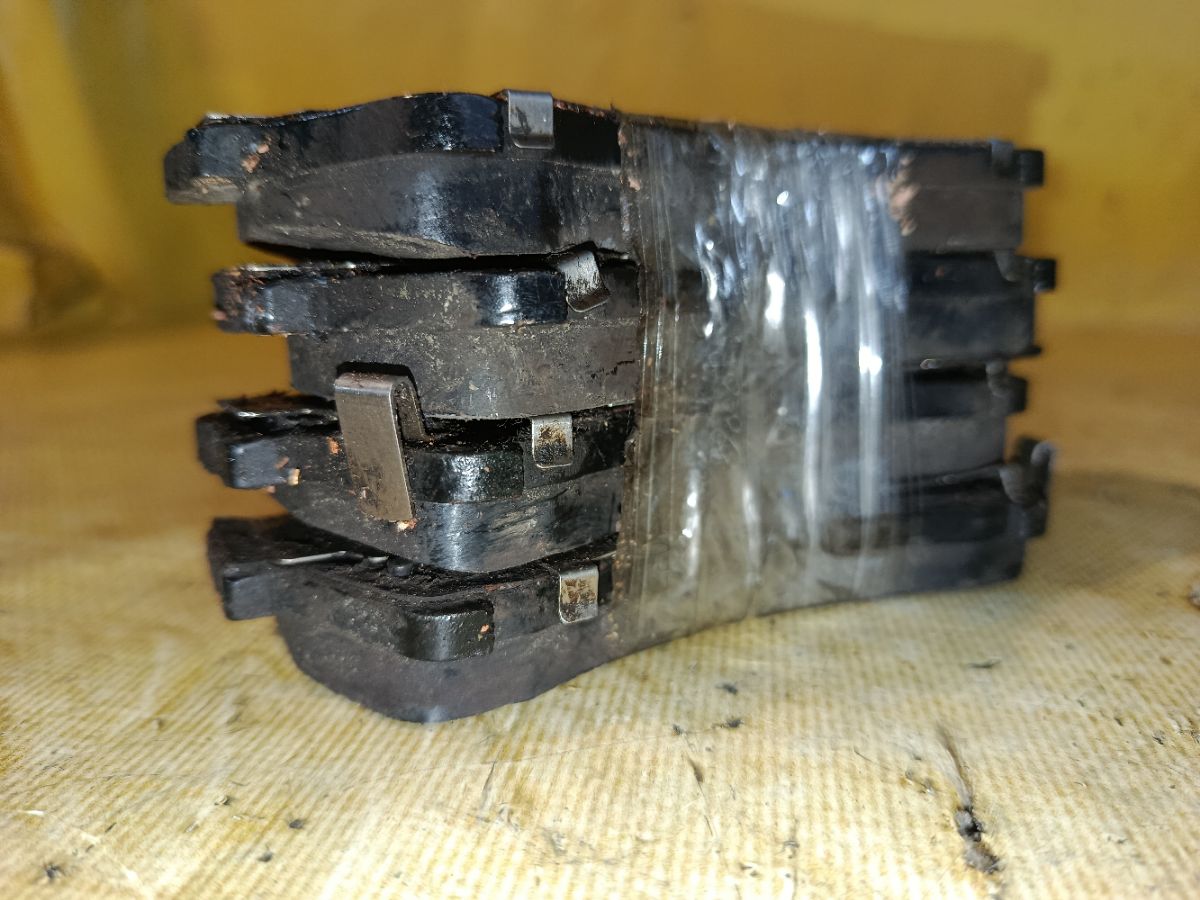 Тормозные колодки 0 986 494 221, 000 061SX, 000061BSX, 0119602, 0501GHF, 10 BPF 00073 000, 10 BPF 00080 000, 1043 F, 1050939, 1070120013, 119602, 121343, 12370, 1501223255, 1512616, 179821, 181868, 2119602, 2135168, 2209240, 223255, 245820070110, 2458202, 2458205, 245821851, 24798Z, 3000045, 301071, 363700201749, 37668, 3863600910, 3863600919, 402B0419, 429103760, 4UP04029, 5003346, 50346, 5502223255, 5611425, 572628B, 572628J, 572628S, 600000098450, 601065, 6135019, 6E57-2001-B, 6E5Z-20-01B, 6E5Z-2001-C, 6E5Z2001A, 6U2Z2V001D, 7E5Z2001A, 8110 50029, 8229240, 8860, 8DB 355 023991, 8DB 355 029661, 8DB355013761, 935, 9760, 9E5Z-2001-A, A281048Y, AB0207, ADB31687, ADB31687HD, ADB31787, ADB80016, ADM54296, ADR340411, AF3864, AMDBF486, AN-759WK, B110986, B1112001, BB0345P, BBP2027, BC4062, BD5118, BL2554A1, BP0660, BP1112001, BP1671, BP3343, BP4572, BP902111, BPA119602, BPF010C, BS2849, CD3146M, CD3146MSTD, CD3146MTYPED, CD3146S, CD8554M, CD8554MSTD, CD8554MTYPED, CMX1164, CMX1192, D1164, D11928277, D3146, D3146M, D3146M01, D3146M02, D515E, DFP3501, DP1010100078, E100185, E400185, E500185, EC1475, ELT1164, ELT1192, FB211402, FBP1524, FD7417A, FDB4062, FDP4582, FSL4062, G3YA3328Z, GBP119602, GDB3501, GP03146, GP1475, GPYB-33-23ZD, GPYB-33-23ZE, GPYB-33-23ZG, GPYB-33-28ZD, GPYB-33-28ZF, GPYB3323ZB, GPYB3323ZC, GPYB3323ZF, GPYB3328ZB, GPYB3328ZC, GPYB3328ZE, GSYD-33-23ZA, GSYD-33-28Z, GSYD-33-28ZA, GSYD3323Z, GSYD3329ZA, HF741M, HKPMZ062, IE181868, J3603069, JAPPA346AF, JBP0251, JCP4062, JS24582, KBP2027, KBP4557, KD3739, KT 091470, KUF5806, M05038, M2624582, M360A68, MBP1671, MDB2935, MDB82935, MFP2346, MKD1164, MKD1192, MPA18, MX1164, MX1192, MZ003, NP5017, P 49 039, P1096302, P49039, PA346AF, PAD1698, PBP142, PBP142KOR, PCP1592, PF 2503, PF-5563, PF-5563K1, PN5563, PRP1521, PRP15213M, PSRK1181, Q0930760, RB1868, RN741M, SMB24582, SMBPU002, SP 646, SP 646 PR, SP1475, STGSYD3328ZA, T1749, TCA1073, TD-086-5563, TD5563, V320065, VBS3501PS, WBP24582A, WS331700 на Mazda Atenza GH5AW L5-VE Фото 2