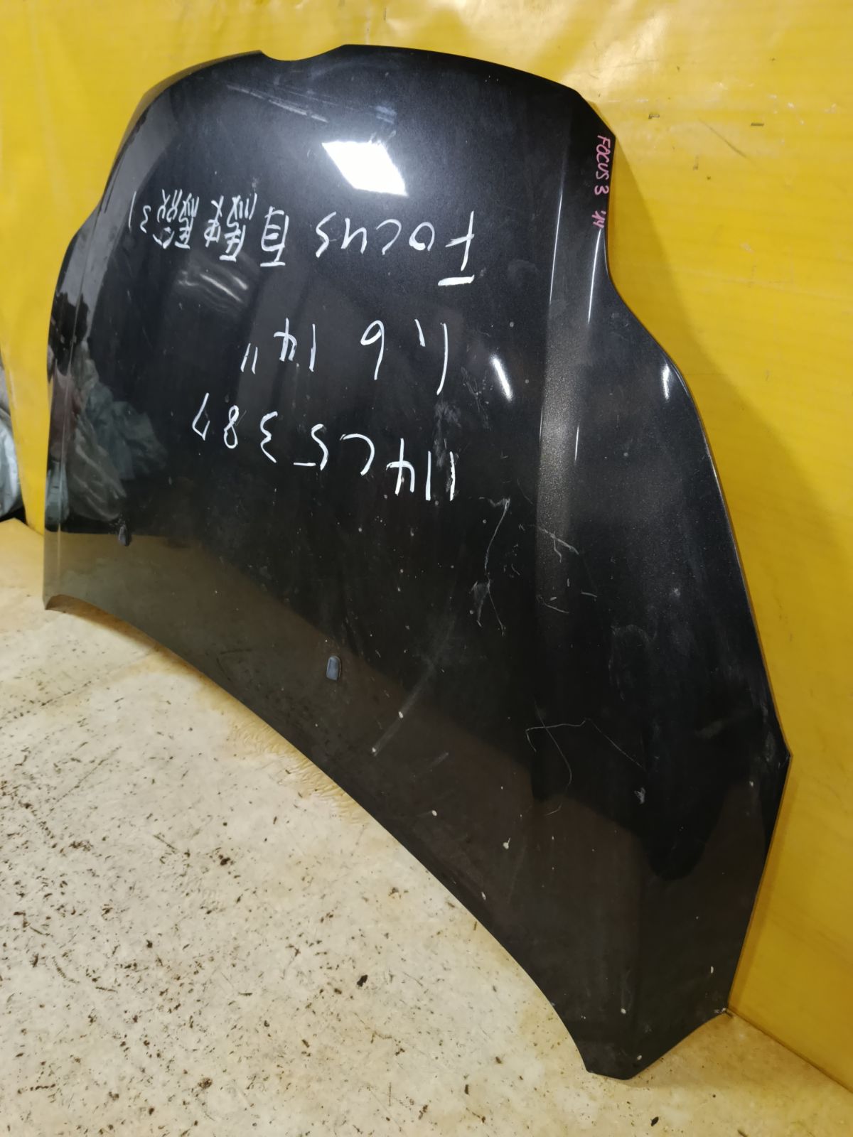 Капот на Ford Focus 3 Фото 3