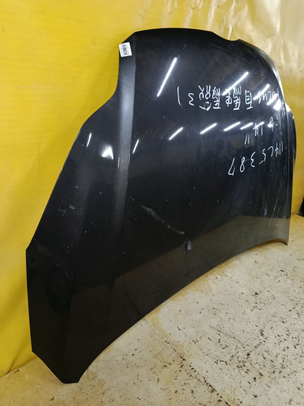 Капот на Ford Focus 3 Фото 4