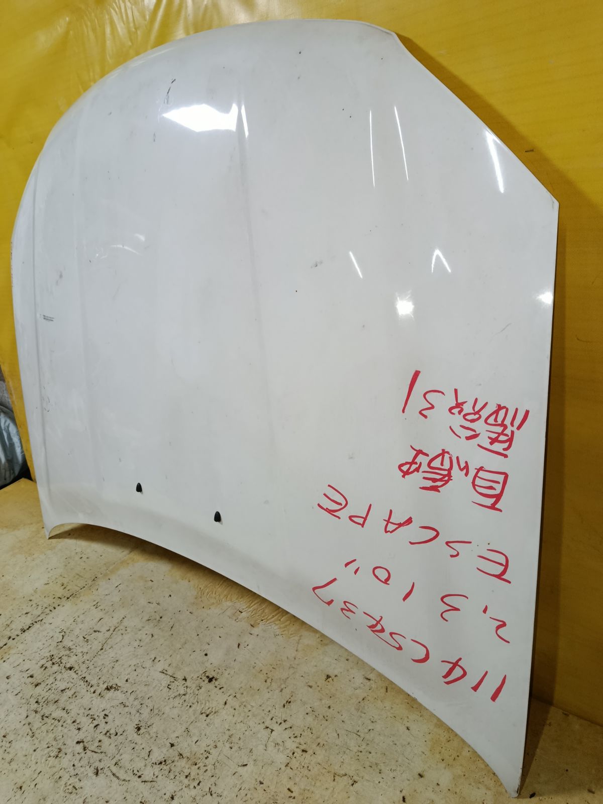 Капот на Ford Escape LFAL3P Фото 3