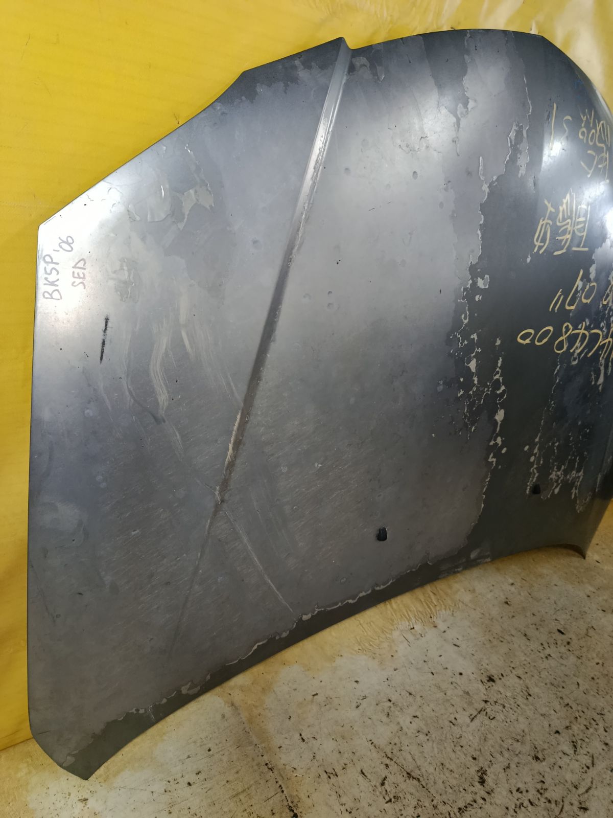 Капот на Mazda Axela BK5P Фото 4