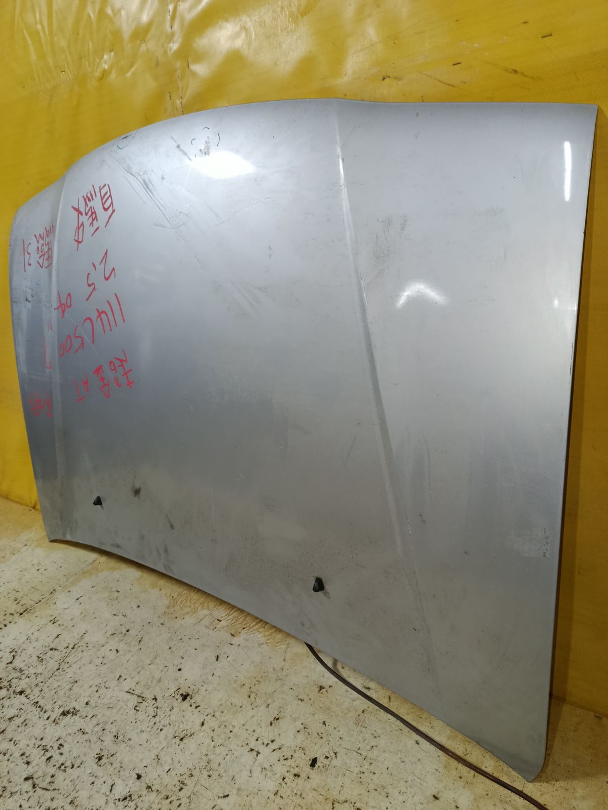 Капот на Suzuki Escudo TD52W Фото 3