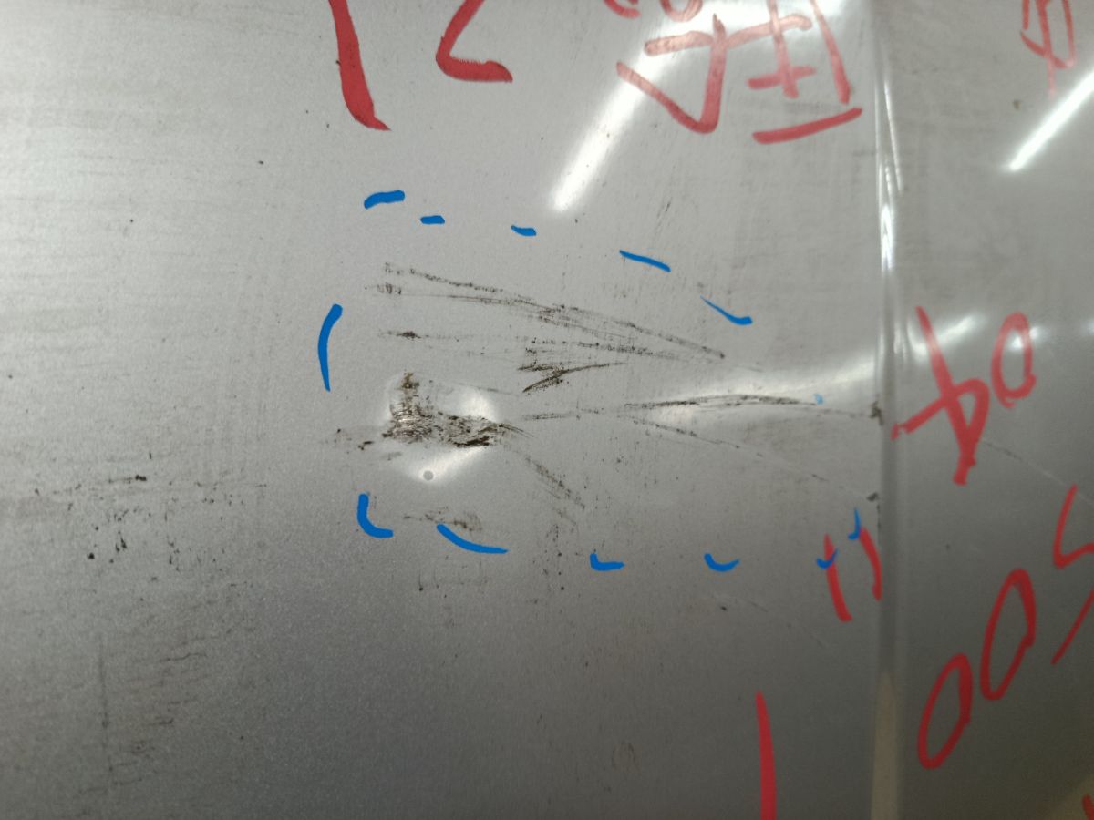 Капот на Suzuki Escudo TD52W Фото 5